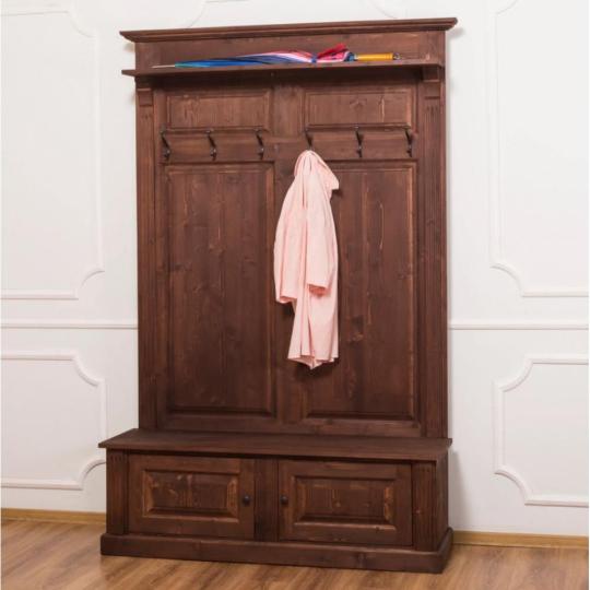 provensalsky styl nabytok predsienova stena skrin vesiak ulozny priestor na topanky masivne drevo mediteransky sucastna individualny taliansky toskansky obyvacka letny dom na balatone renovacia lameridiana nabytok masivne drevo.jpg